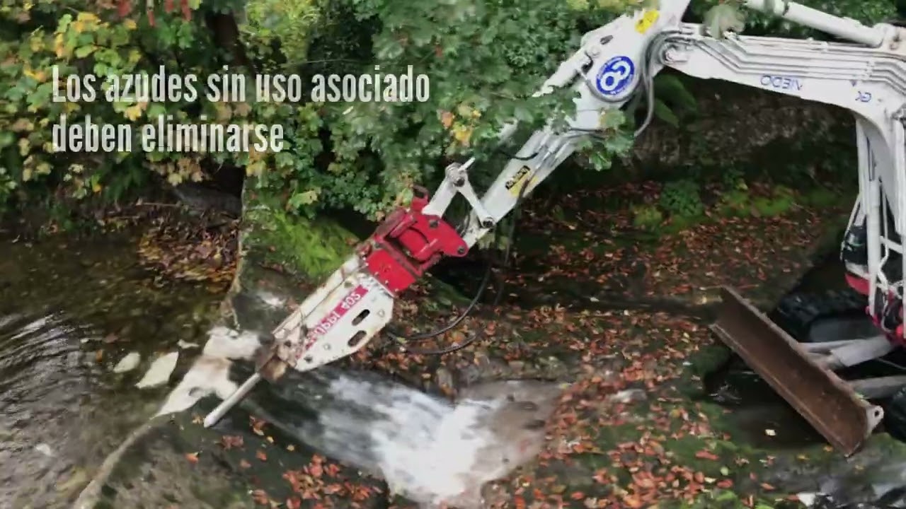 que es un azud de agua