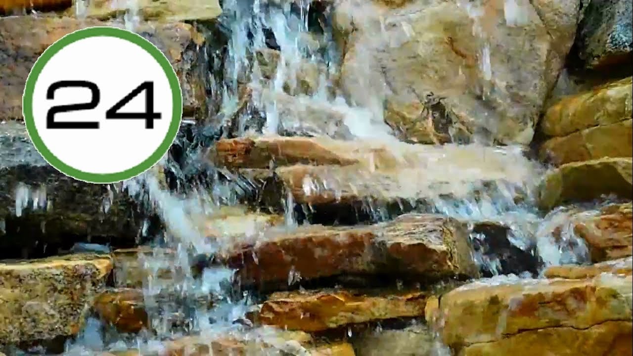 cascadas de agua en movimiento