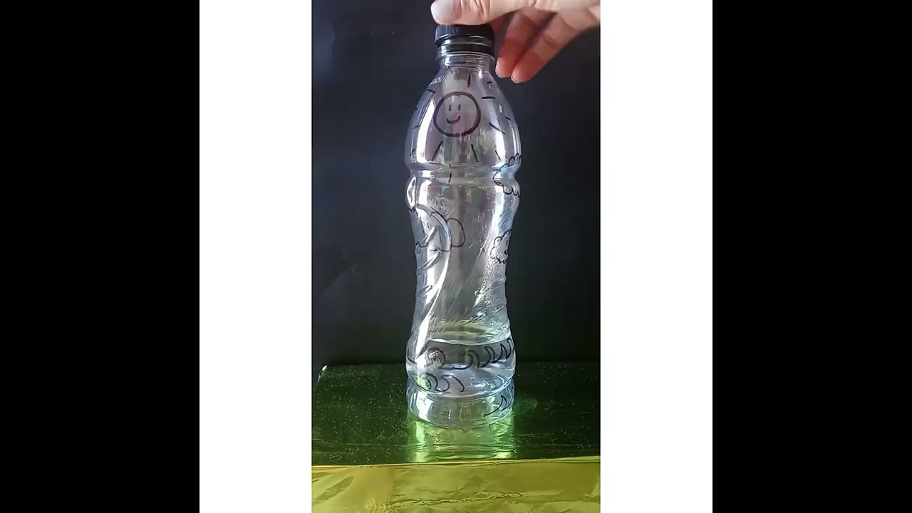 ciclo del agua en una botella