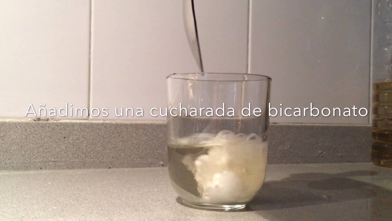agua y bicarbonato reaccion quimica