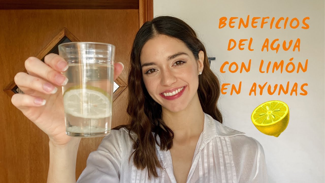 tomar agua con limon para el acne