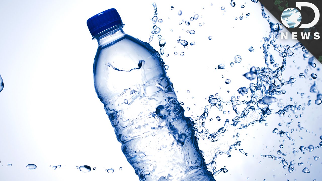 cuanto tiempo dura el agua embotellada