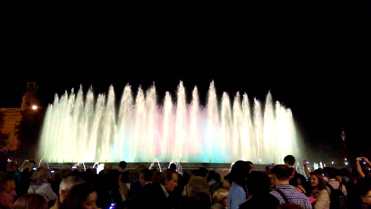fuente de agua plaza españa barcelona